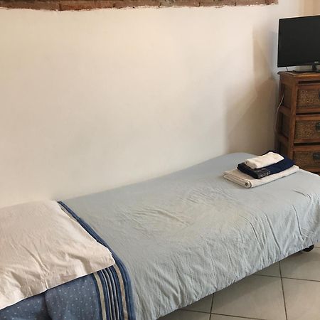 New Maria'S House Livorno. Il Cisternone Apartment Bagian luar foto
