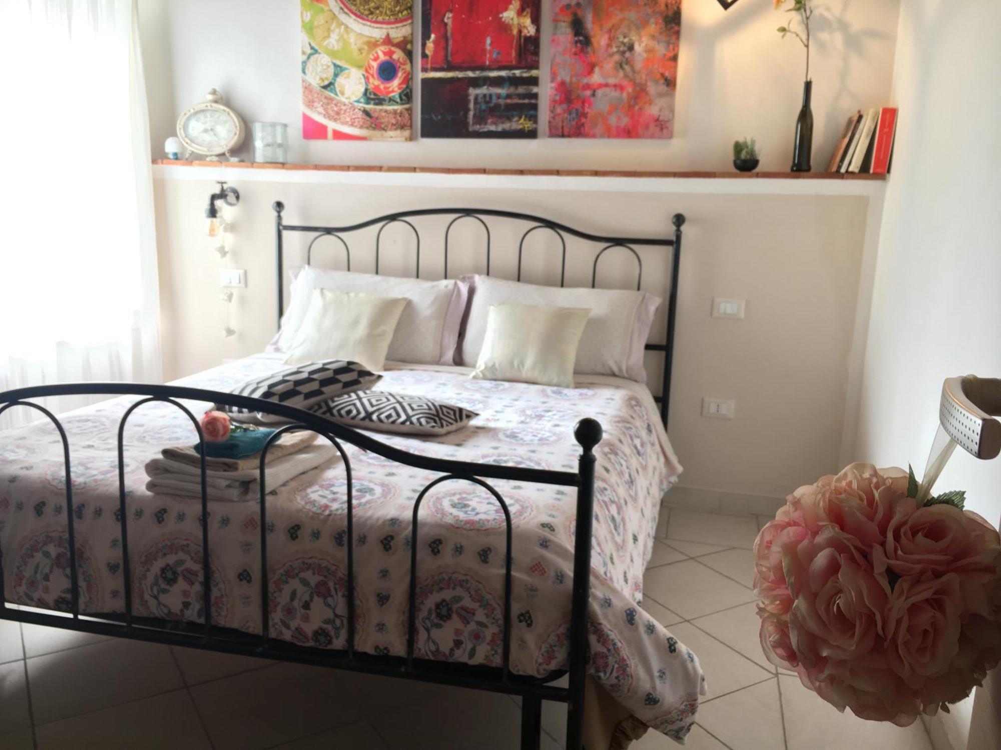 New Maria'S House Livorno. Il Cisternone Apartment Bagian luar foto