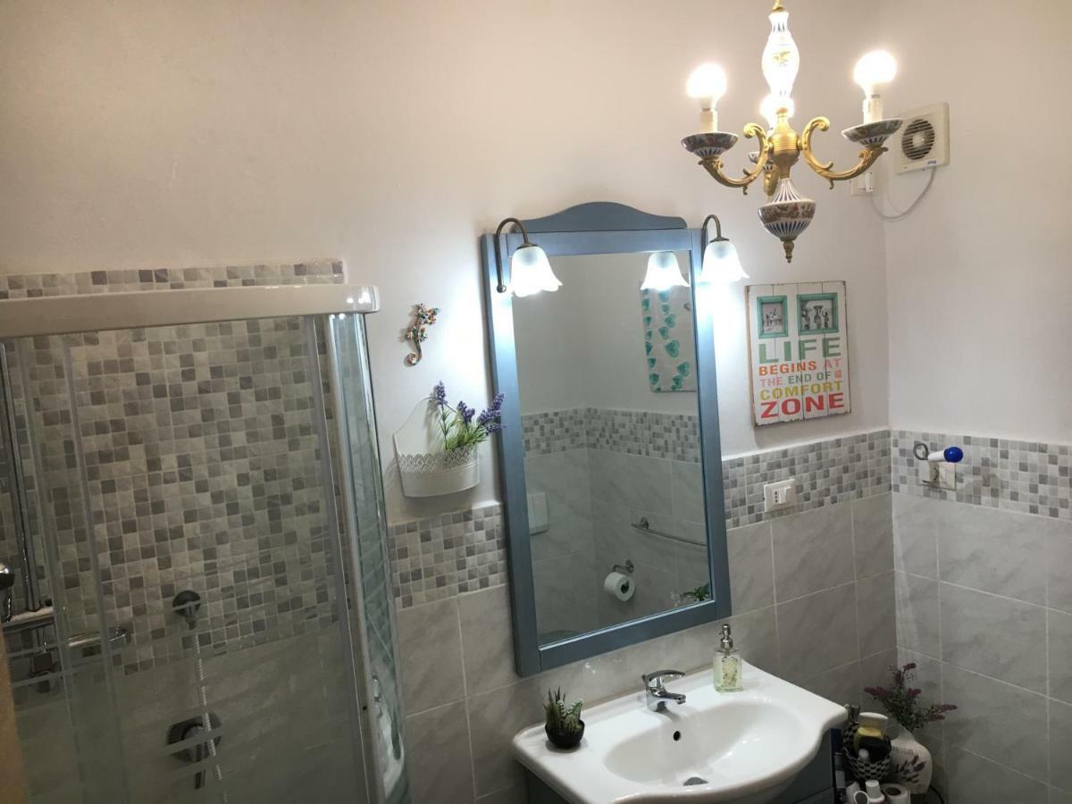 New Maria'S House Livorno. Il Cisternone Apartment Bagian luar foto