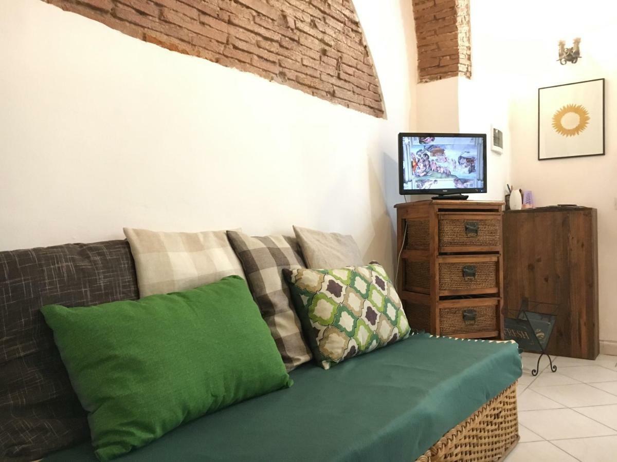New Maria'S House Livorno. Il Cisternone Apartment Bagian luar foto